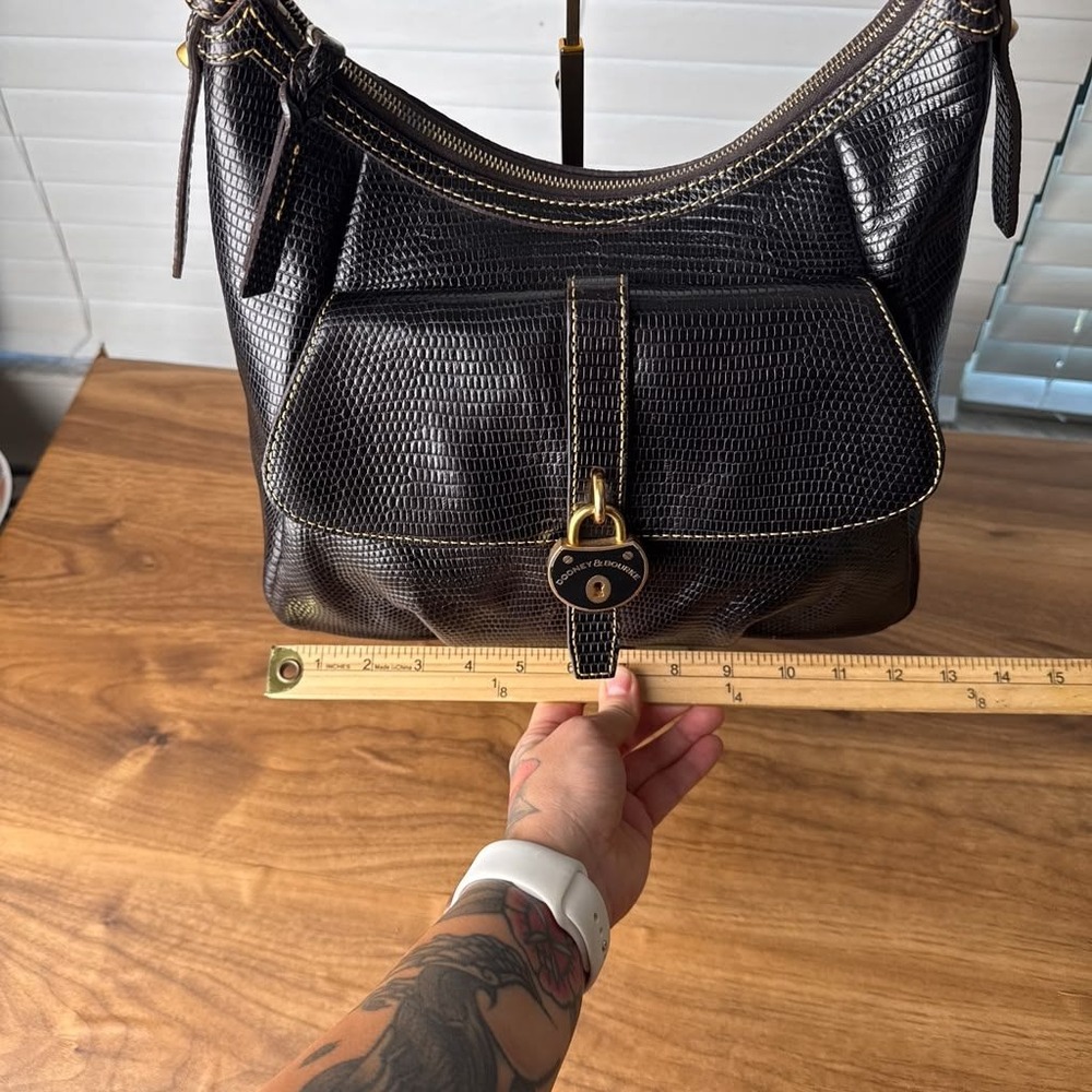 Dooney & Bourke Santorini Lizard Embossed Leather Hobo Shoulder Bag Black - Picture 8 of 14